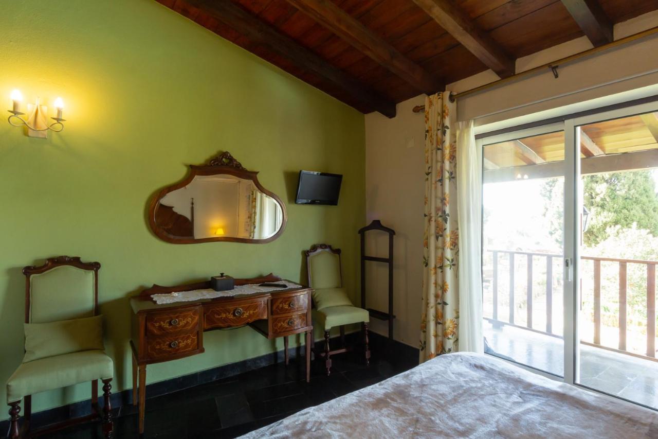 Quintal De Alem Do Ribeiro-Turismo Rural โลซา ภายนอก รูปภาพ